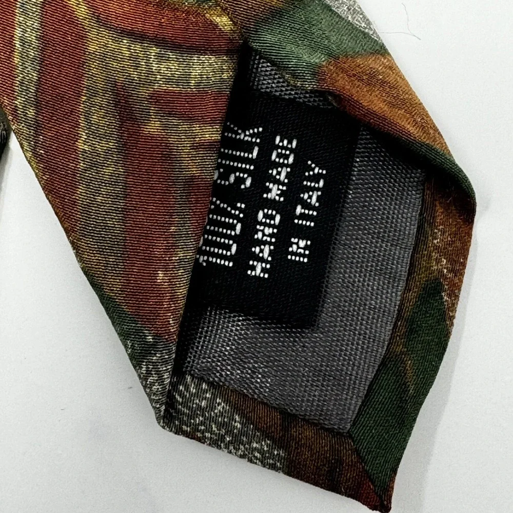 Men's Tie 100% Silk Green and Brown Leaves‎